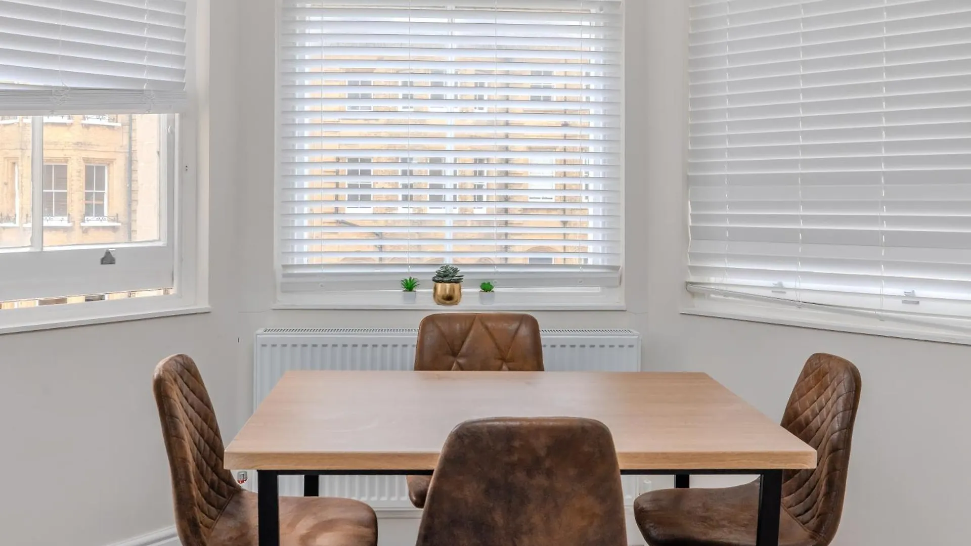 Apartment Stunning Seaview 3 Bedroom Flat Next To Brighton Beach Sleep 6 Guests Rf4